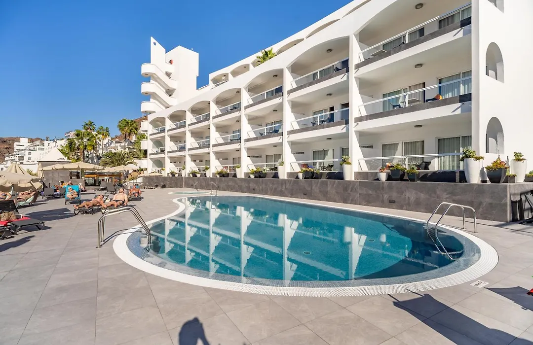Apartamentos Cabau Altair-1