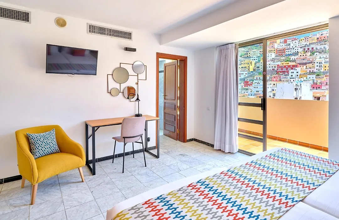 Hotel Torre Del Conde-1