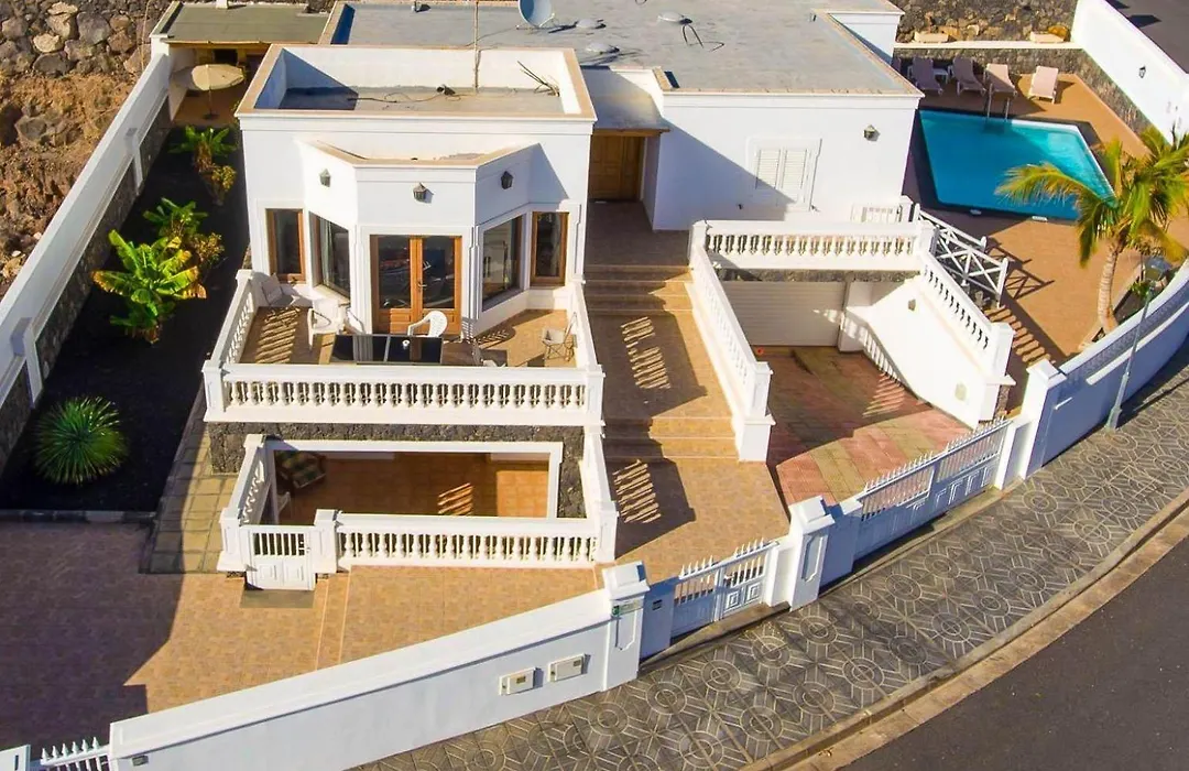 Villa Ramos Dos-1