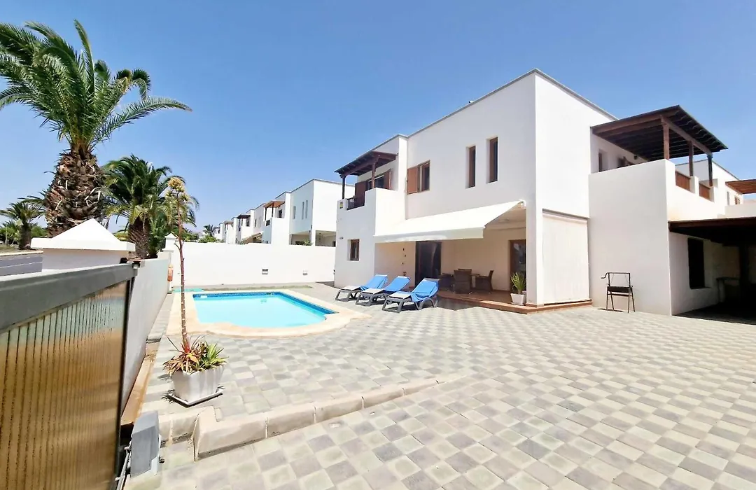 Casa Daniela En Costa Teguise-1