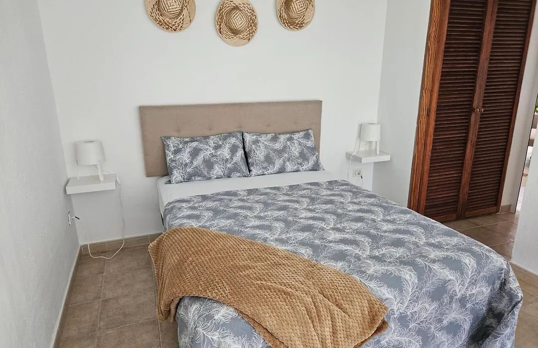 Villa Puerto Naos-1