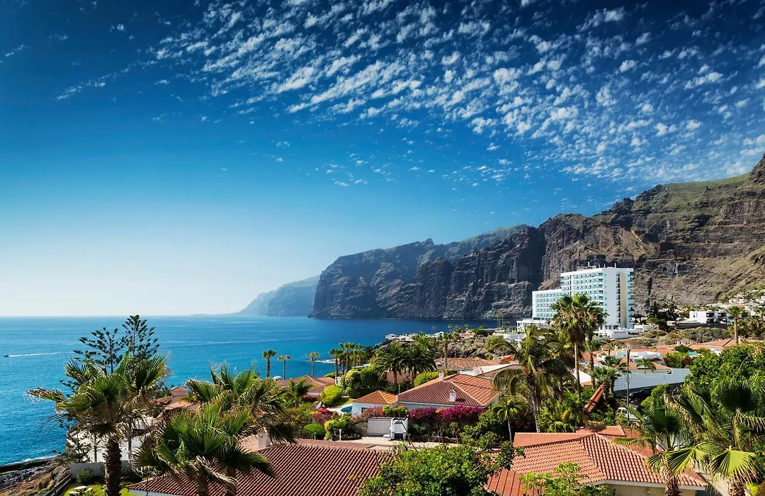Eden Rentals Coqueto Estudio con Vistas-1