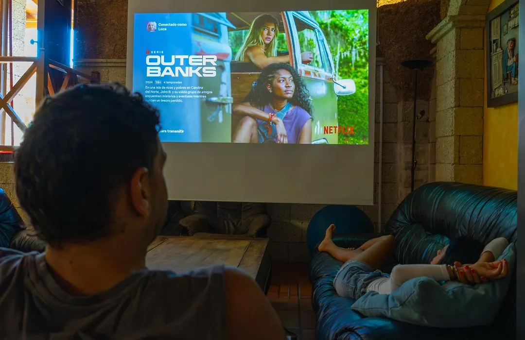Duque Nest Hostel-1