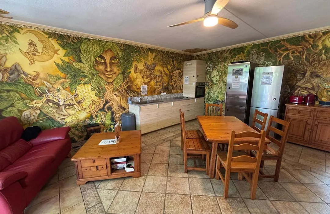Hostel Los Duendes del Sur-1
