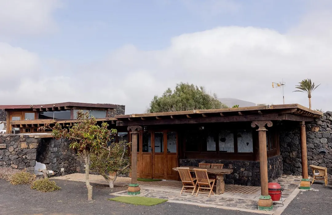 Casa Tomarén-1