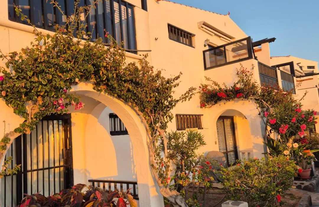 Very Romantic Seaview Apartment Patalavaca Mogán with Warm Pool-1