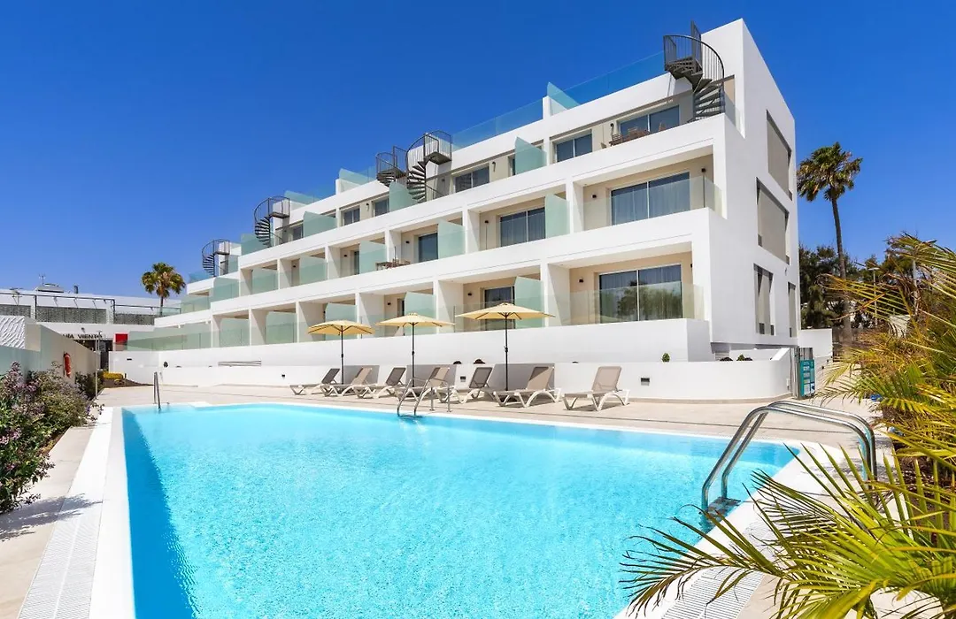 Calm Beach Apartments-1