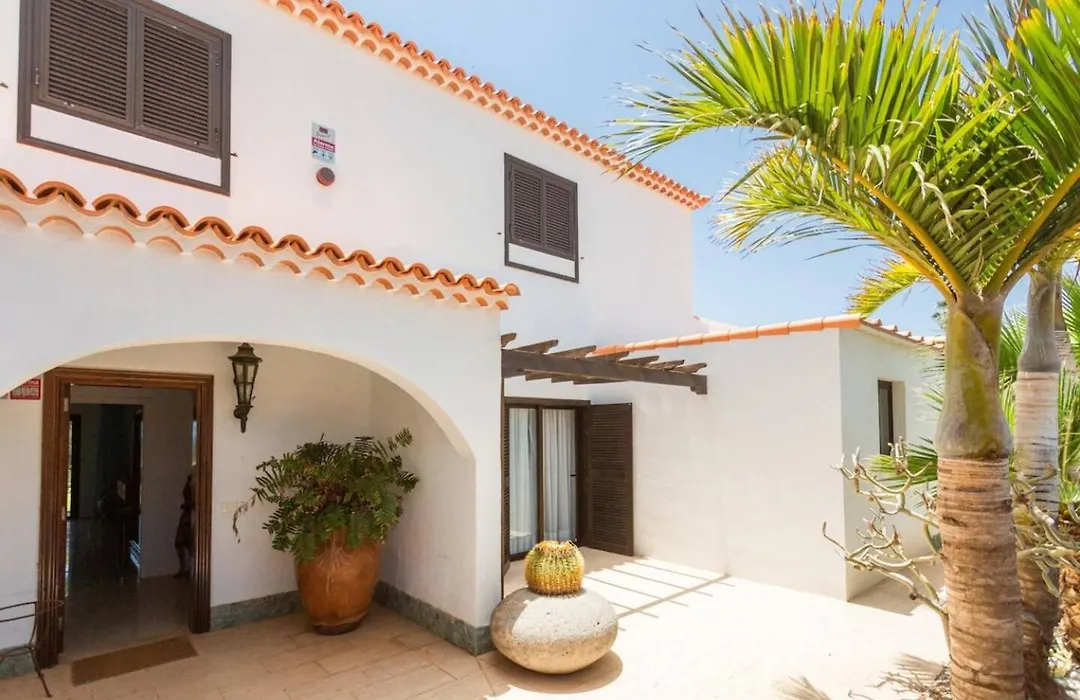 La Quinta Heights -6 Bed Villa-Private Pool-1