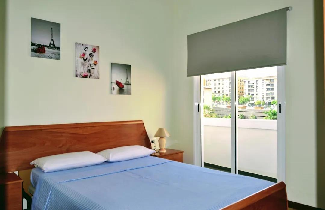 Urban Flat-1