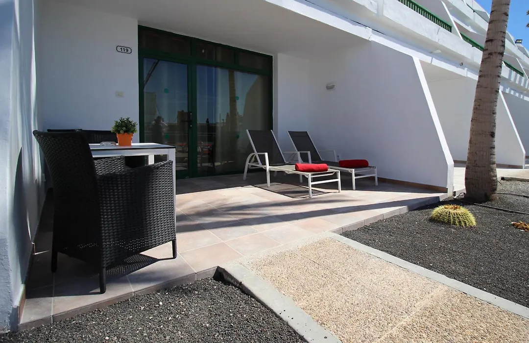 Apartamentos La Penita-1