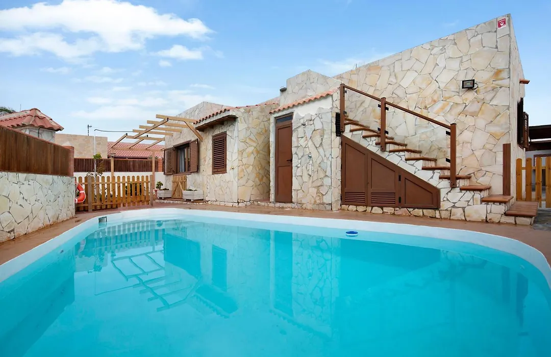 Las Casitas 28-1