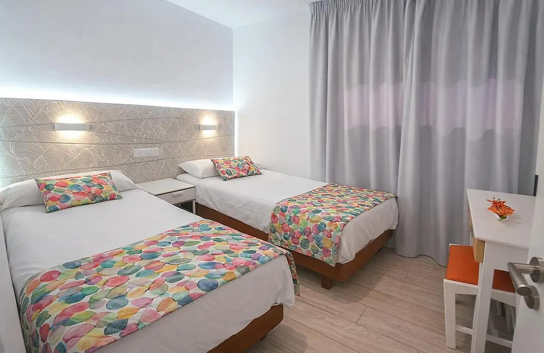 Apartamentos Gelimar-1