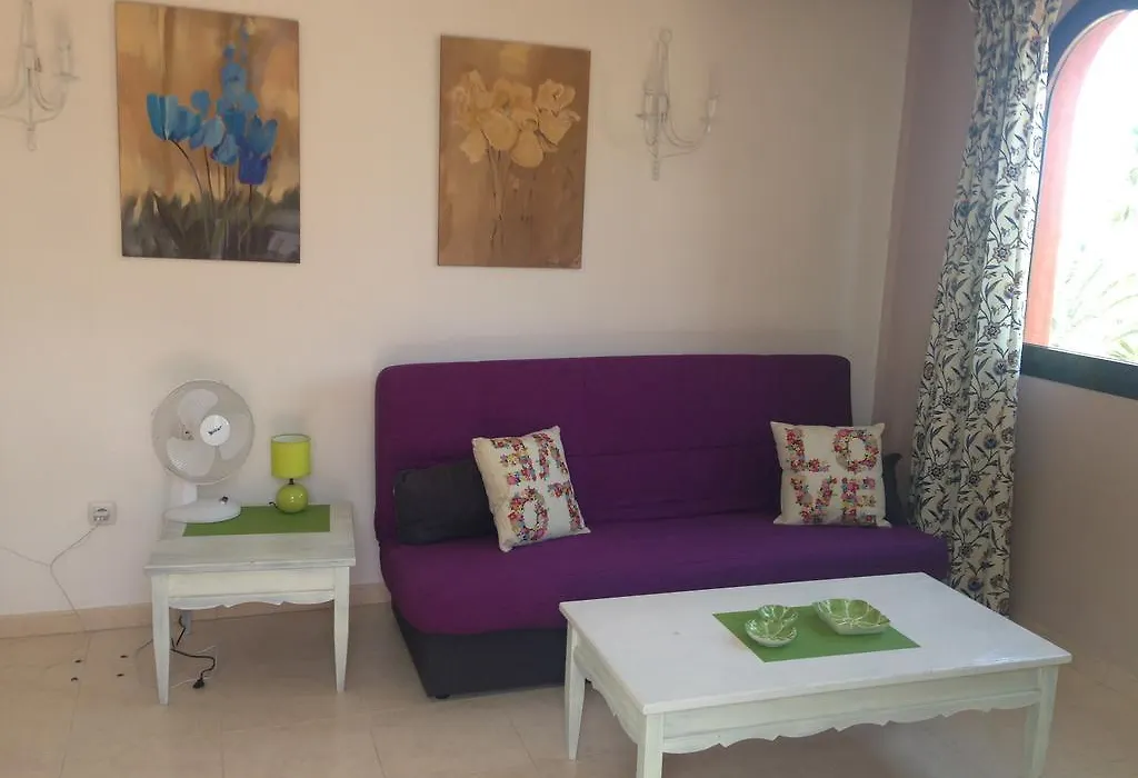 Oasis Royal-1
