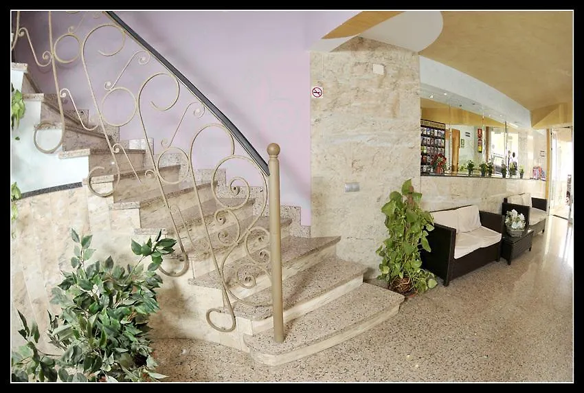 Hostal Carel-1