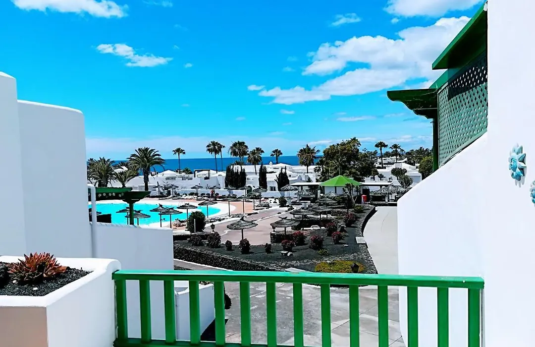 Sun & Sea Las Coronas-1