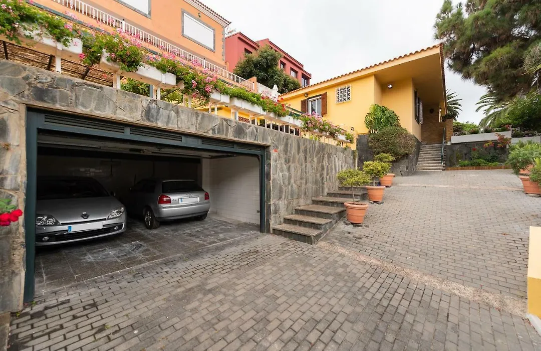 Las Hortensias With Private Pool-1
