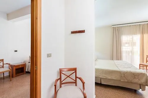 Hc Hotel Magec-1