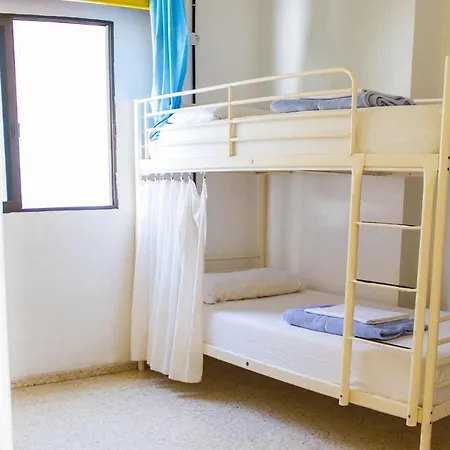 Casa Grande Surf Hostel-2