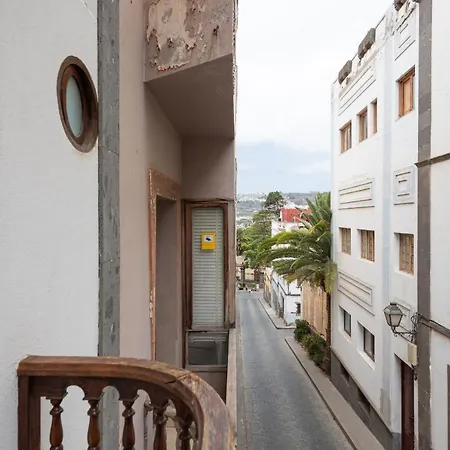 Homeforguest New Duplex With Rooftop Next To Arucas Cathedral-2
