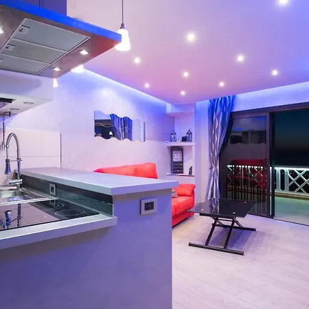 109 Penthouse , Incredible View, Marco-2