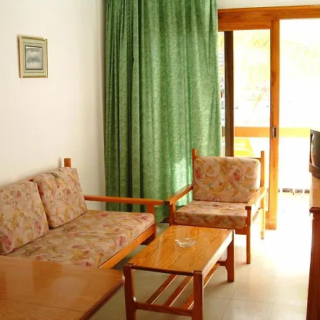 Apartamentos Solana-2