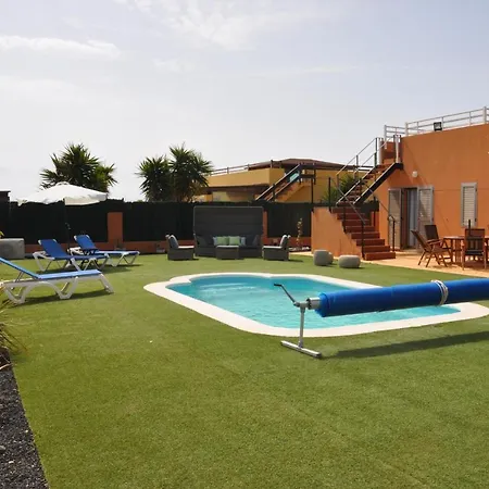 Eco Villa White Suite With Climatized Pool-2