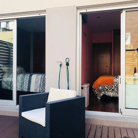 Elegant House In Las Palmas + Garden-3