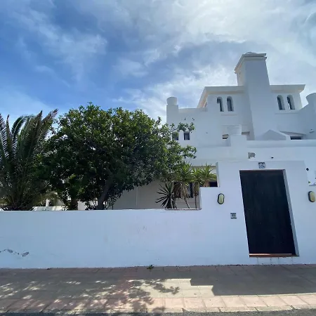 Royal Park Guesthouse-2