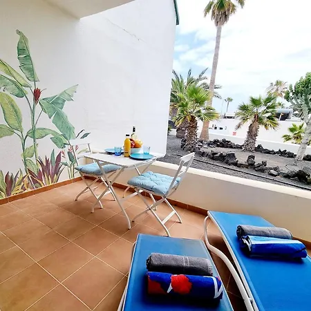 Apartamento Eduardo a primera linea del mar-2