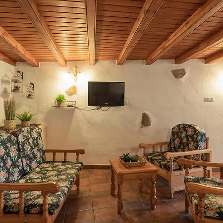 Sunset Views Terrace 2Br Cave House - Parking-2