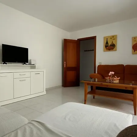 Alquilaencanarias El Medano, El Cabezo, Next To The Beach !!!-3