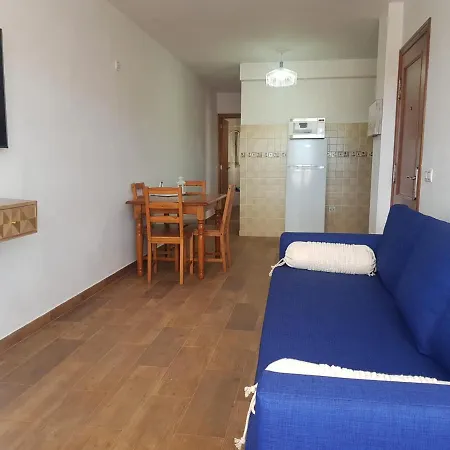 Apartamentos Cotillo Family-3
