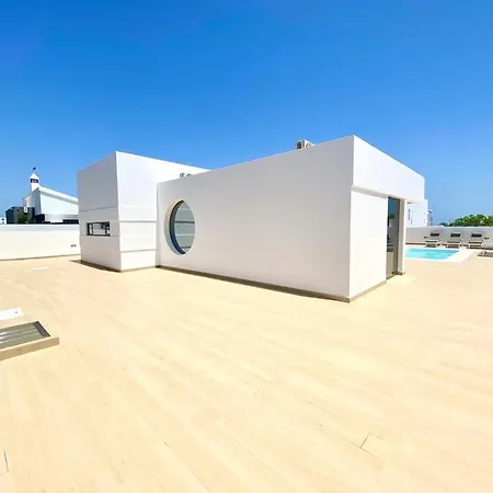 Luxury Villa Olivia 3 Beds - 3 Baths-3