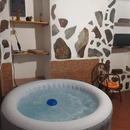 Casita Rural con Jacuzzi climatizado.-2