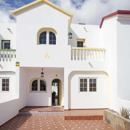 Galera Beach Boutique Art Villas With Private Pools, Free Wifi & Bbq, Corralejo By Amazzzing Travel-2