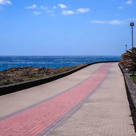 Vivienda Vacacional Audrey En Playa Roca-2