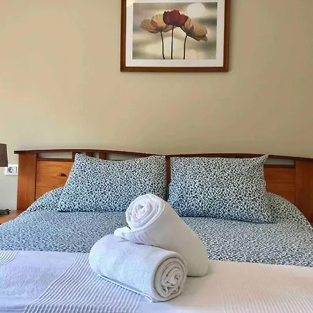 Ferienwohnung Luminoso Apartamento Con Piscina Y Parking-3