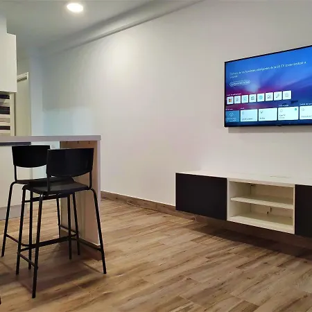 Central 1Bedroom Wifi 500Mbs & Pool-3