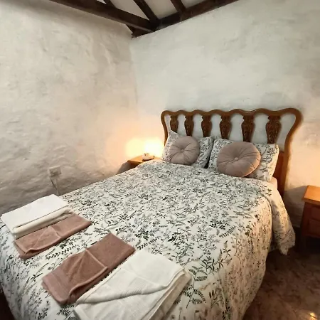 Casa Rural En El Parque Nacional De Garajonay En La Isla De La Gomera, Alonso Y Carmen-3