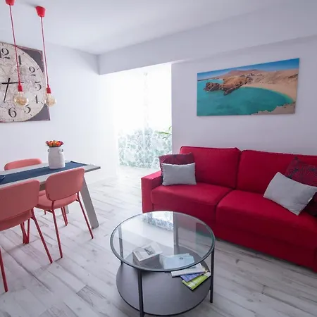 Views Of Santa Cruz Wifi And Smart Tv-3