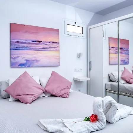 Los Molinos Luxury Y Relax - By Lanzarote Vacation Homes-2