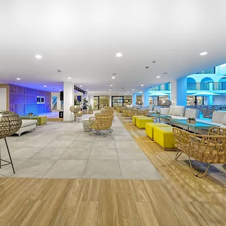 Broncemar Beach Suites-3