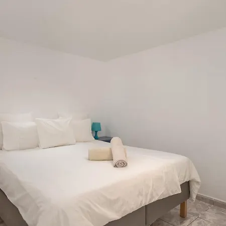 Las Americas, Apartamento A 150 Mts De La Playa-3