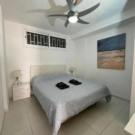 Precioso Apartamento En Los Cristianos-2