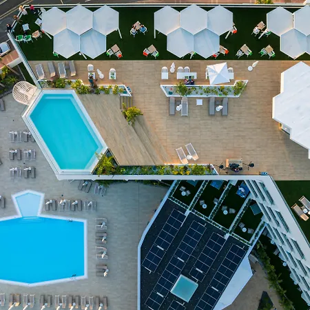 Merlin Resort-2