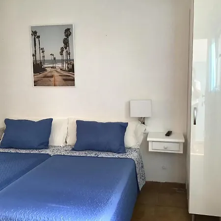 Apartamentos Playamar II-3