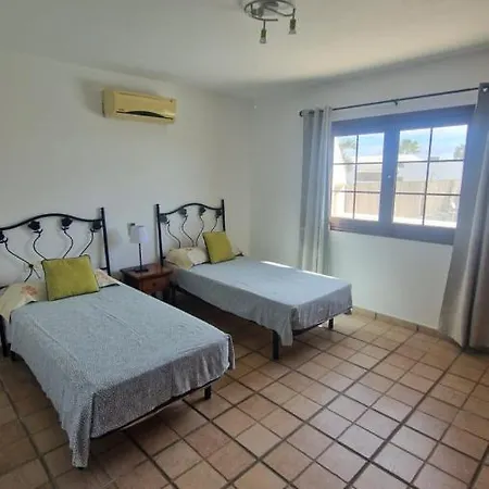 Villa Vinsta-2