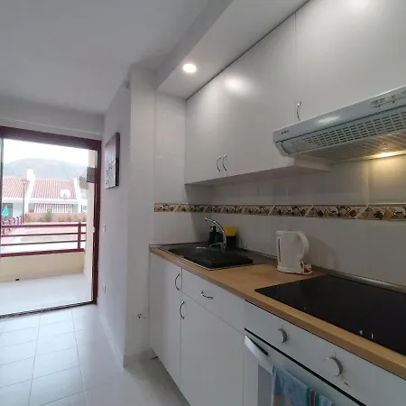 Nice Apartment With Balcony, Central, Wifi-2