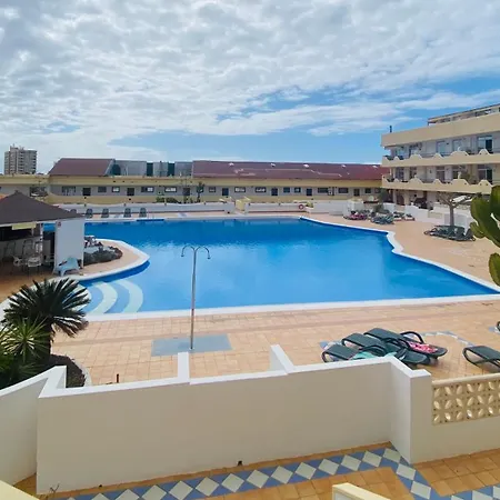 Beach Paradise Apartment-2
