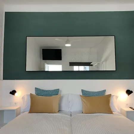 Room27- City Center-2
